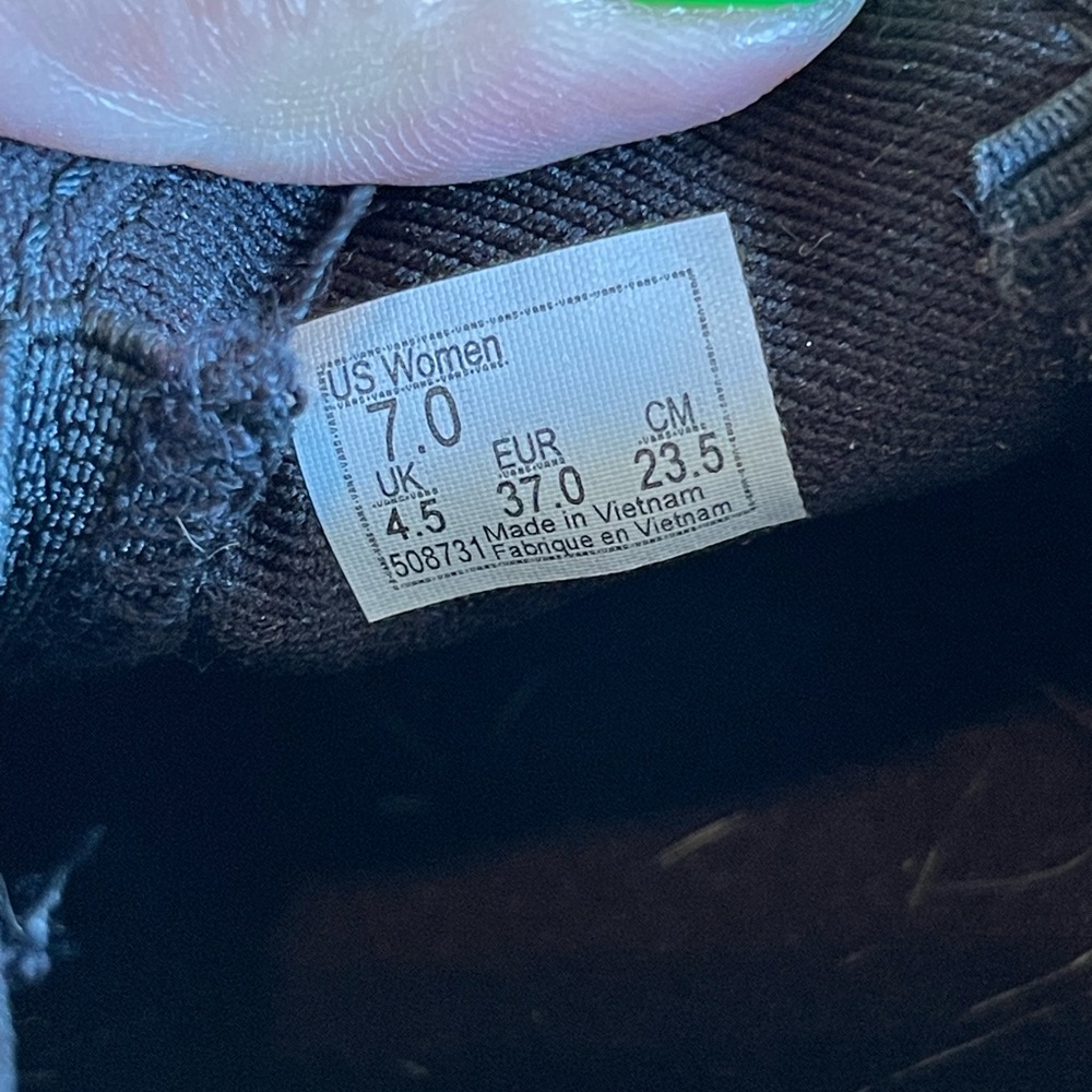 Vans - Picture 5 of 5